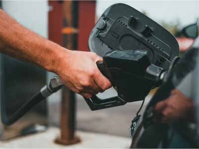 Καύσιμα: «Ράλι» ανόδου στην τιμή της βεν...