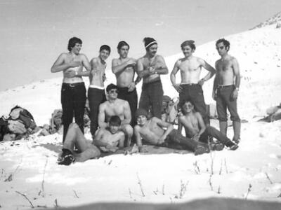 Τρίψιμο με χιόνι στο Παναχαΐκό. Θόδωρος ...