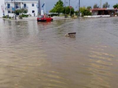 Ποτάμι έγιναν δρόμοι στην Κυλλήνη - ΦΩΤΟ 