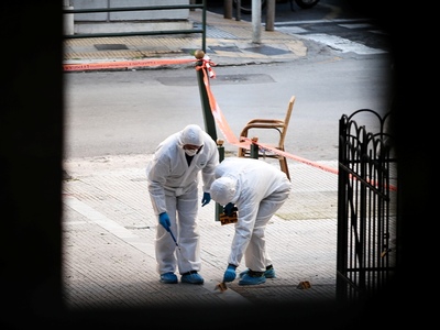 Ο πρωτοσύγκελος της Αρχιεπισκοπής Αθηνών...