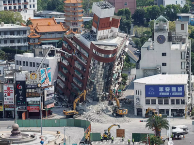 Σεισμός 7,4 Ρίχτερ στην Ταϊβάν: Εννέα νε...