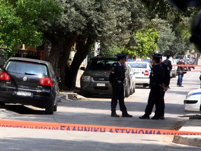 Τί βρήκε η αστυνομία στο σπίτι της Νέας ...