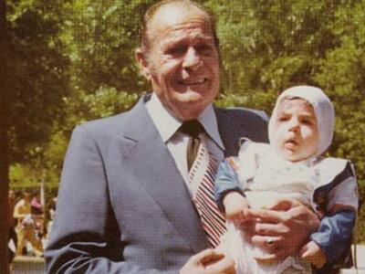 Λάμπρος Κωνσταντάρας: Ο εγγονός στέλνει ...