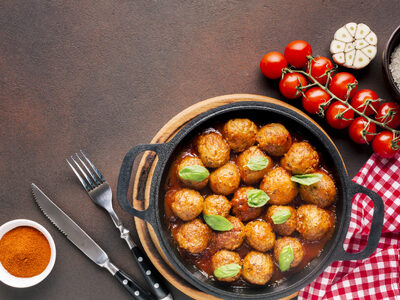 Συνταγή για κεφτεδάκια λουκάνικου