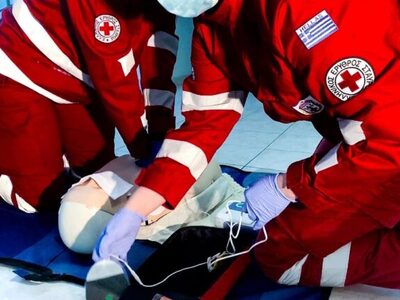 Εθελόντρια του Ερυθρού Σταυρού έσωσε 26χ...