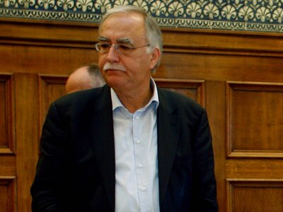 Ο Θανάσης Παπαδόπουλος ζήτησε την δρομολ...