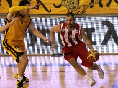 Μπάσκετ: Με αντίπαλο τον Άρη απόψε ο Ολυμπιακός