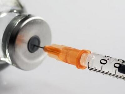 Yποσχέσεις από πειραματικό εμβόλιο για τ...