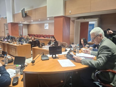 Η πρώτη συνεδρίαση της Επιτροπής Υγείας ...