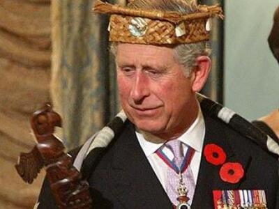 Ο Κάρολος δεν βιάζεται να γίνει βασιλιάς