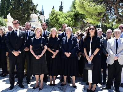 Κηδεία πρίγκιπα Μιχαήλ: Ποιοι «γαλαζοαίμ...