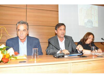 Έρευνα: «Η Ναύπακτος σήμερα. Με το βλέμμ...