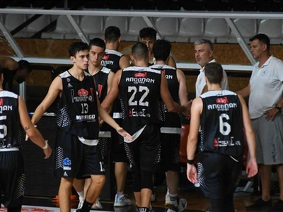 Εντός έδρας πρεμιέρα (17:00) για τον Από...