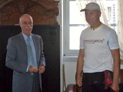 Ο Γιάννης Δημαράς συνάντησε τον μαραθωνο...