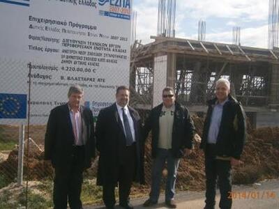 Κάτω Αχαΐα: Επίσκεψη του Δημάρχου στο υπ...