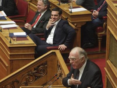 Βασίλης Λεβέντης: Μελανή σελίδα στη νεότ...