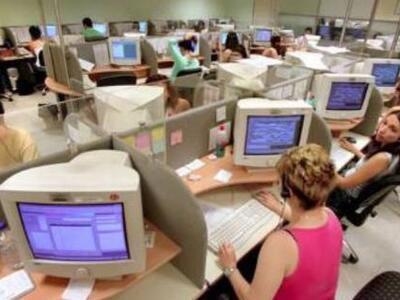 Τα δέκα «τρελά» επιδόματα που παραχωρεί ...