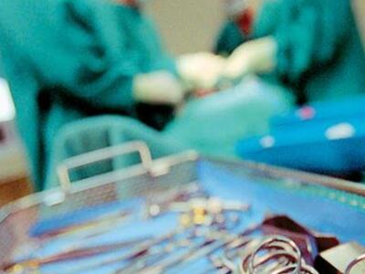 ΗΠΑ : Η πρώτη στον κόσμο μεταμόσχευση κα...