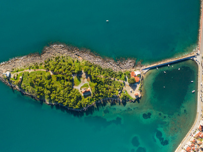 Κρανάη: Το άγνωστο πανέμορφο νησί της Ωρ...