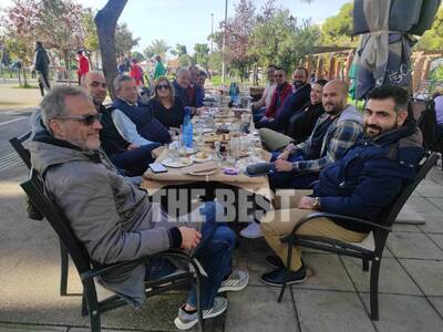 Πάτρα: Το ουζάκι του Βασίλη Αϊβαλή με δη...