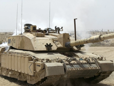 Την αποστολή αρμάτων μάχης στην Ουκρανία...