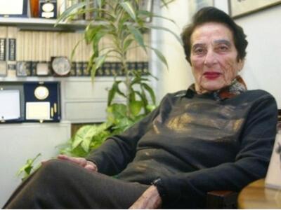 "Έφυγε" στα 89 της η γυναίκα- ...