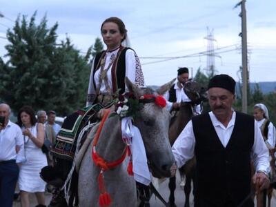 Καβάλα παν στην εκκλησιά - ΦΩΤΟ από παρα...