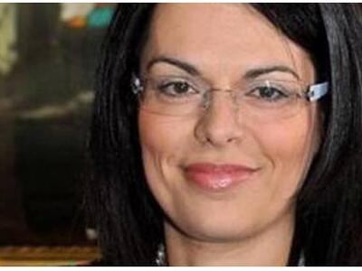 Βίκυ Αθανασοπούλου-Σύφαντου: Η Πάτρα θέλ...