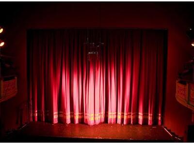 Πάτρα: Ζητούνται νέοι και νέες ηθοποιοί 20-35 ετών