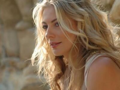 Το Mega πολιορκεί την ωραία Σμαράγδα!