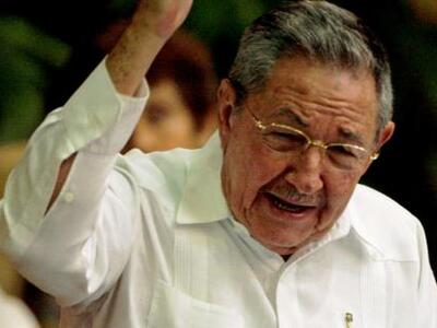 Ρ. Κάστρο: «Σε εποχή σταδιακής μεταβίβασ...