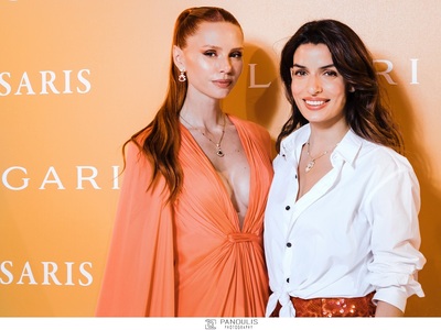 Έβελυν Καζαντζόγλου, Τόνια Σωτηροπούλου