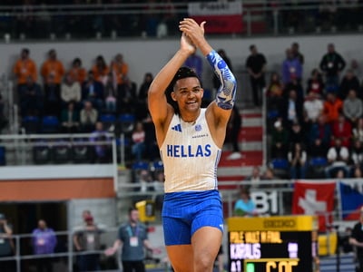 Ασημένιο μετάλλιο για τον Εμμανουήλ Καρα...