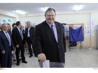 Ψήφισε ο πρόεδρος του ΠΑΣΟΚ