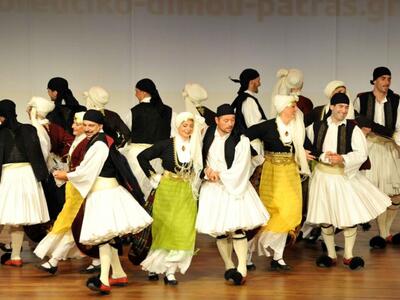 Πάτρα: ΔΕΙΤΕ ΦΩΤΟ από την χορευτική παρά...