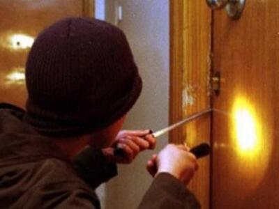 Οι διαρρήκτες έκαναν πάρτυ, όσο μαμά και...