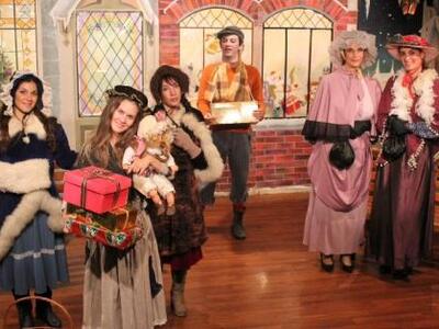 Αθήνα: Το κοριτσάκι με τα σπίρτα του Χαν...