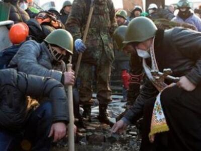 Η Μόσχα καταγγέλλει "απόπειρα πραξι...