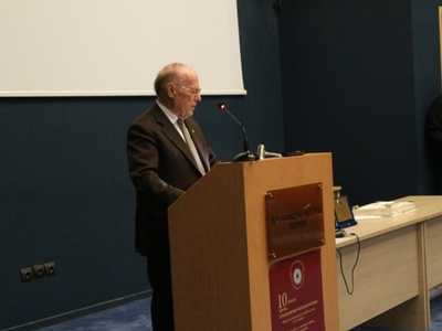 Οι ευχές του Ν. Δούρου, προέδρου των Φίλ...