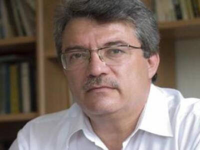 Ο Δημήτρης Πεφάνης παρουσιάζει τους υποψ...