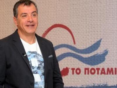 Θεοδωράκης: Τι προσπαθεί τώρα να πει o Παπανδρέου;