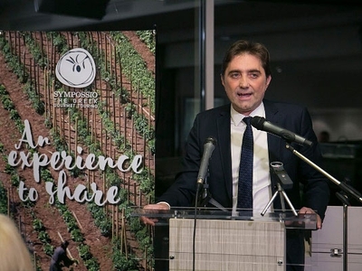 Περιφέρεια: "Συνεχίζονται οι καινοτ...