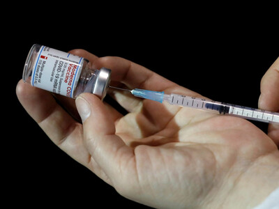 EMA: Κατά της τέταρτης δόσης του εμβολίο...