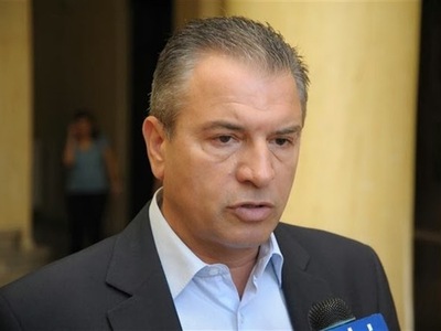 Δημήτρης Κατσικόπουλος: H κοινωνία απαιτ...
