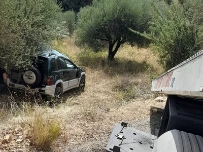 Δυτική Ελλάδα: Ανατροπή οχήματος κοντά στο Θέρμο
