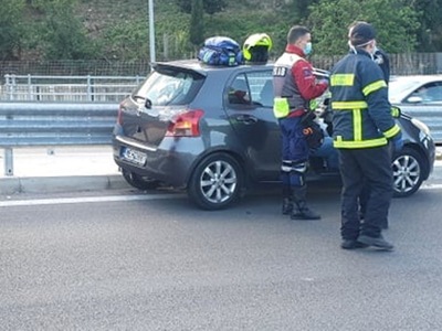 Πάτρα: Τροχαίο με το καλημέρα στη Μίνι Π...