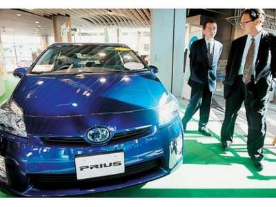 Η Toyota ανακαλεί 2,27 εκατ. αυτοκίνητα παγκοσμίως