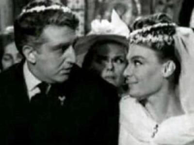 To ζεύγος Κοκοβίκου στη μεγάλη οθόνη μετ...