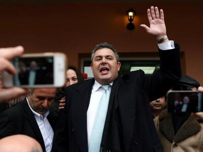 Ο Καμμένος φέρεται να επιτέθηκε σε υπάλλ...