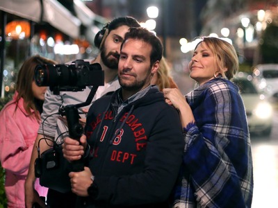 Η Τζένη Μπαλατσινού σε backstage φωτογρα...